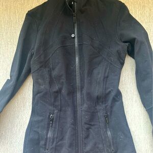 LULULEMON define jacket size 4